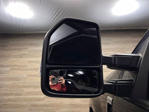 Used 2022 Ford F250 Lariat w/ Lariat Value Package image 33