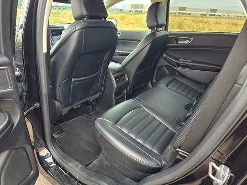 Used 2022 Ford Edge SEL AWD/4WD image 15