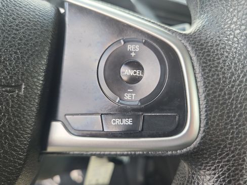 Used 2018 Honda Civic LX image 33