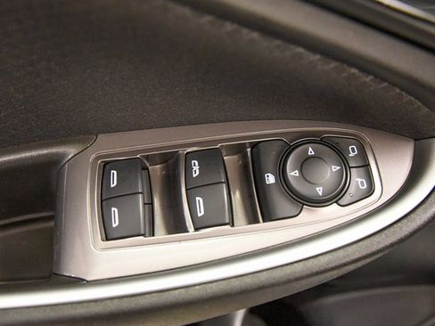 Used 2024 Chevrolet Malibu LT image 17