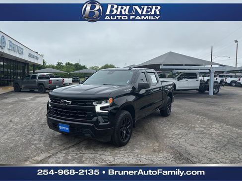 Used 2024 Chevrolet Silverado 1500 RST image 1