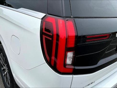 Certified 2025 Ford Expedition Max Platinum AWD/4WD image 23