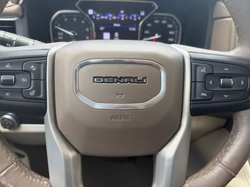 Used 2021 GMC Yukon Denali AWD/4WD image 7