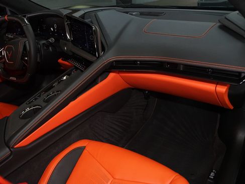 Used 2026 Chevrolet Corvette Z06 RWD image 14