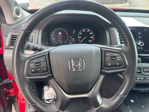 Used 2025 Honda Ridgeline RTL image 16
