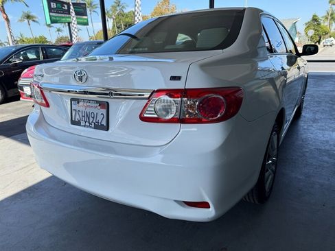 Used 2013 Toyota Corolla LE image 11