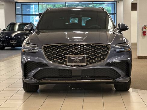 New 2026 Genesis GV70 3.5T Sport Advanced AWD/4WD image 9