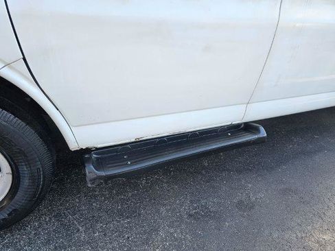 Used 2019 Chevrolet Express 3500 LT w/ LT Preferred Equipment Group RWD image 40
