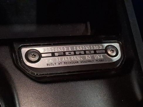 Used 2022 Ford Bronco Badlands image 21