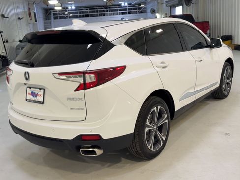 Used 2025 Acura RDX w/Technology Package image 9