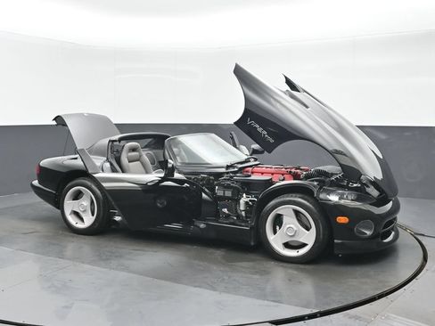 Used 1994 Dodge Viper RT/10 RWD image 42