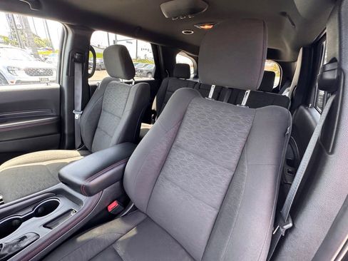 Used 2025 Dodge Durango GT AWD/4WD image 19