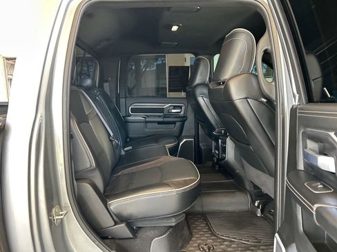 Used 2024 RAM 3500 Laramie w/ Night Edition AWD/4WD image 33