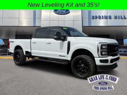Used 2025 Ford F250 Lariat w/ Black Appearance Package AWD/4WD image 1