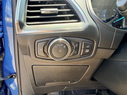 Used 2024 Ford Edge Titanium w/ Equipment Group 301A AWD/4WD image 27