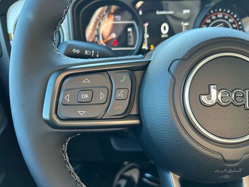 New 2026 Jeep Gladiator Sport image 14