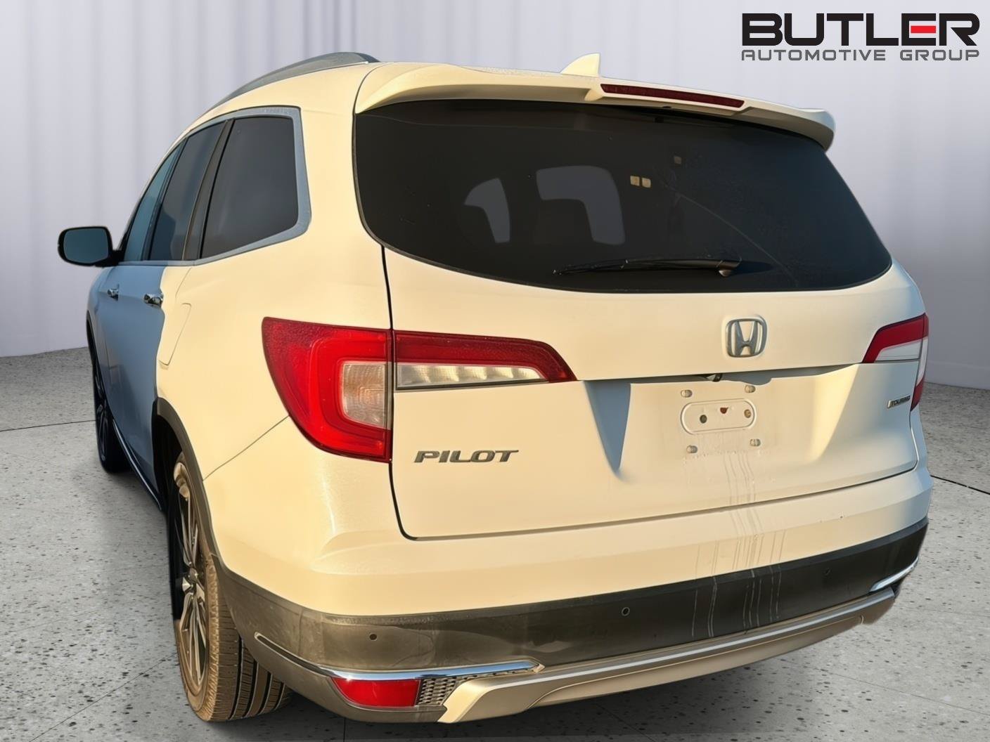 Used 2021 Honda Pilot Touring image 10