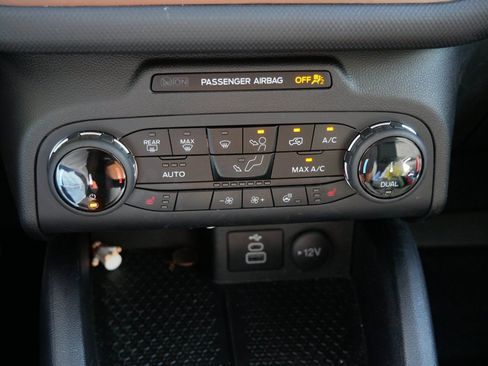 Used 2024 Ford Bronco Sport Outer Banks AWD/4WD image 19