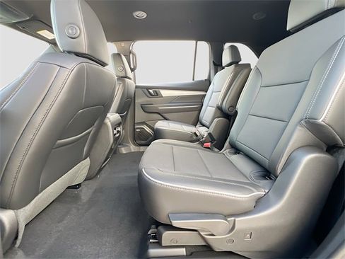 New 2026 Buick Enclave Preferred image 17