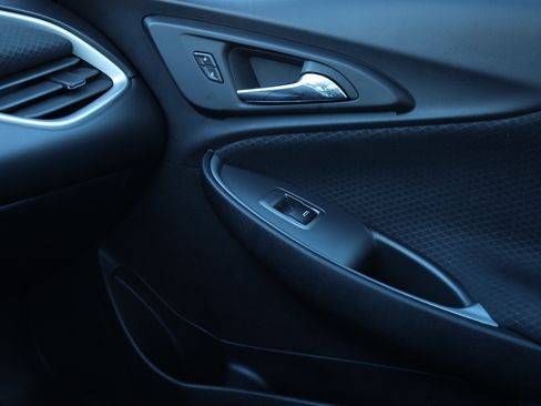 Used 2024 Chevrolet Malibu LT image 23