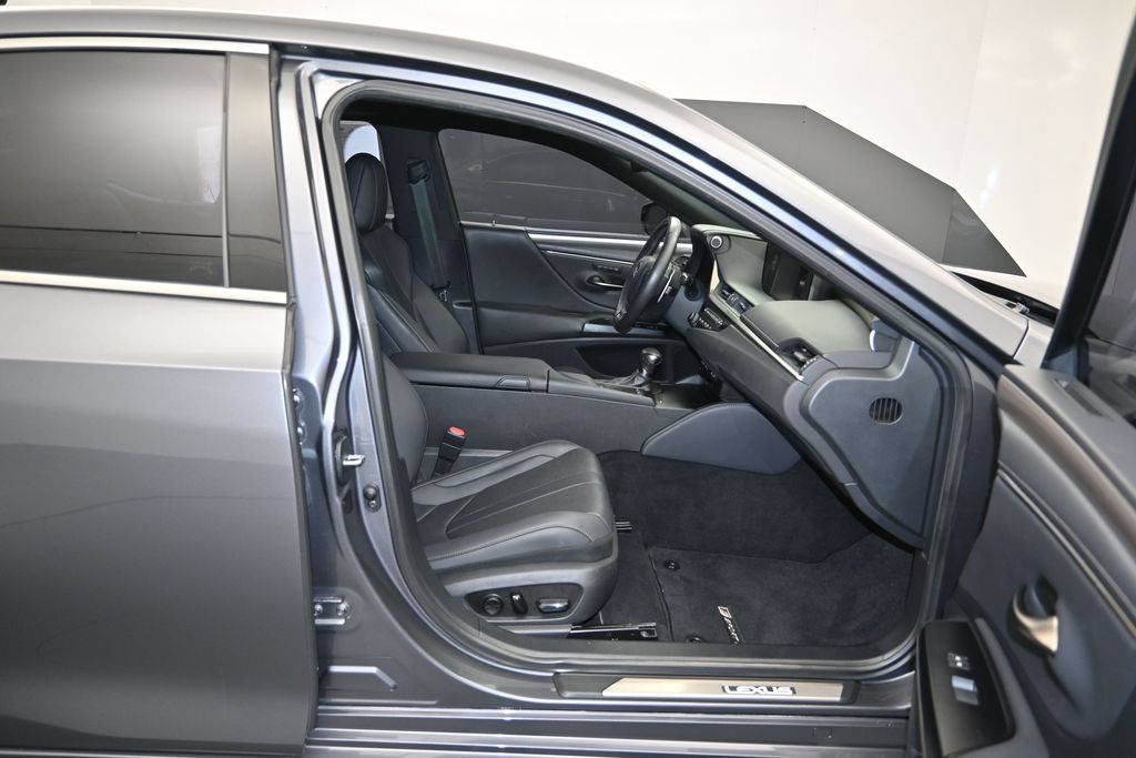 Used 2020 Lexus ES 350 F Sport w/ Accessory Package 2 FWD image 27