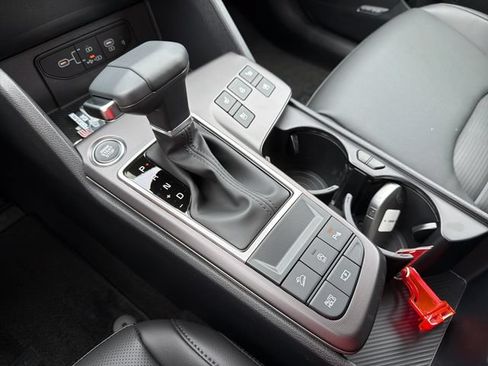 New 2026 Kia Sportage SX FWD image 15