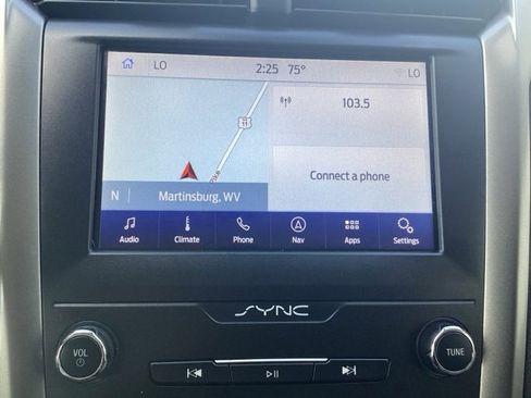 Used 2019 Ford Fusion SE image 16