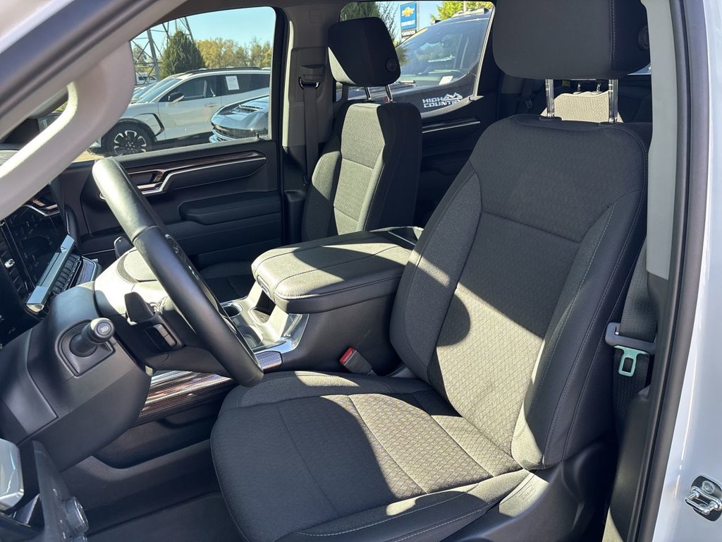 Used 2026 Chevrolet Silverado 1500 RST w/ All Star Edition Plus AWD/4WD image 24
