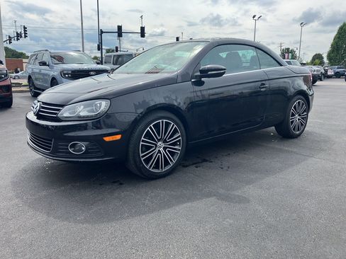 Used 2014 Volkswagen Eos FWD image 2