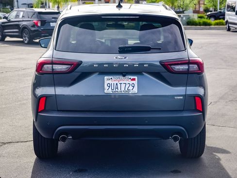 Used 2025 Ford Escape ST-Line w/ Equipment Group 301A FWD image 5