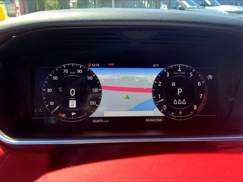 Used 2022 Land Rover Range Rover Sport HST image 25