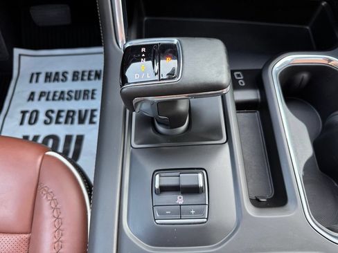 Certified 2024 GMC Sierra 1500 Denali Ultimate AWD/4WD image 27