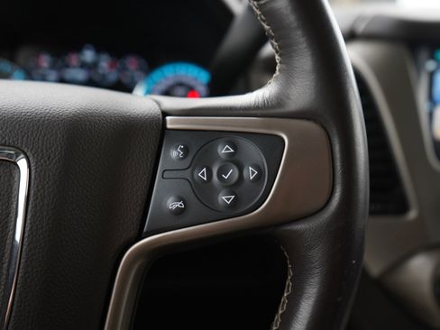 Used 2019 GMC Yukon XL Denali AWD/4WD image 29