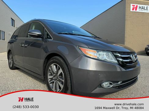Used 2014 Honda Odyssey Touring image 1