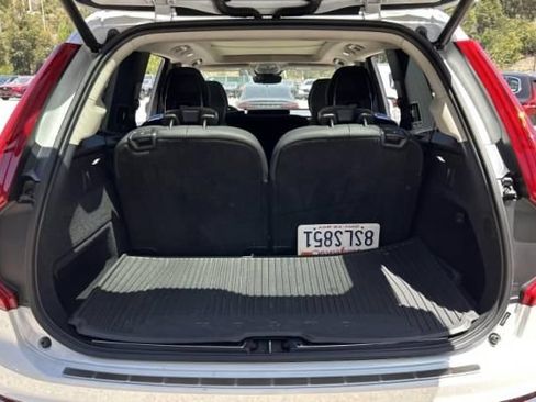 Used 2023 Volvo XC90 B6 Plus w/ Protection Package Premier AWD/4WD image 9