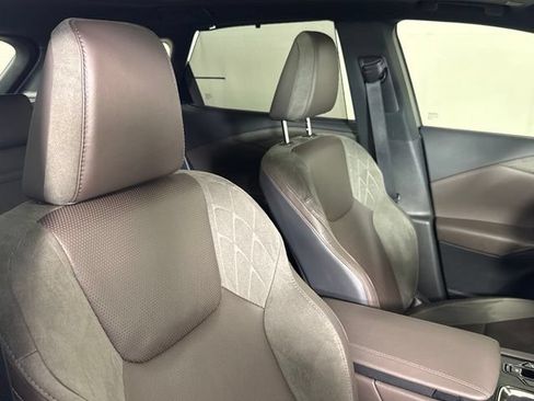 Used 2025 Lexus RX 350 w/ Convenience Package AWD/4WD image 34