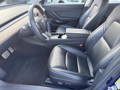 Used 2018 Tesla Model 3 image 27