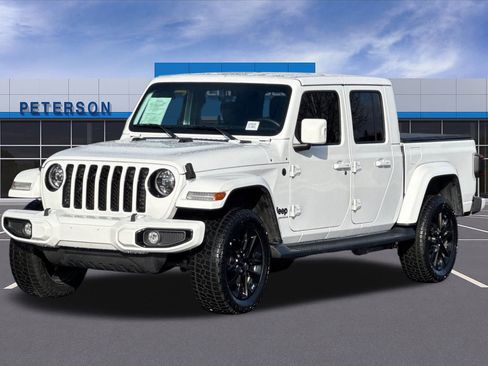 Used 2023 Jeep Gladiator Overland image 8