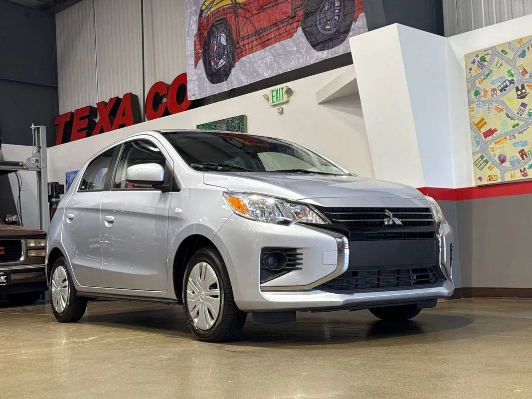 Used 2024 Mitsubishi Mirage ES FWD image 30