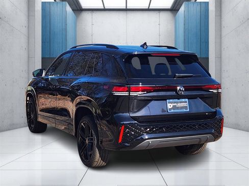 New 2026 Volkswagen Tiguan SE R-Line image 26
