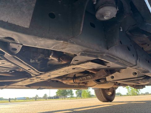 Used 2015 Nissan Frontier SV w/ SV Value Truck Package image 24