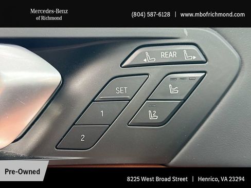 Used 2025 BMW X7 M60i AWD/4WD image 29