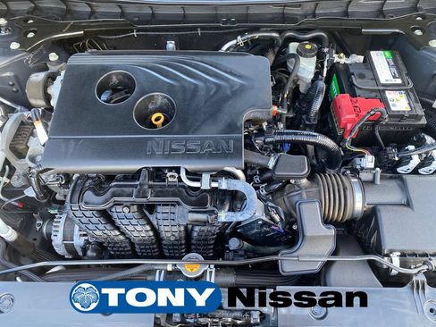 Used 2020 Nissan Altima 2.5 SR FWD image 28