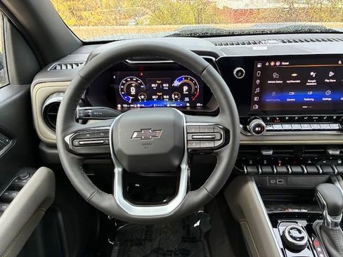 New 2026 Chevrolet Colorado ZR2 w/ Technology Package AWD/4WD image 13
