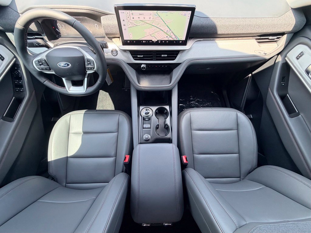 New 2026 Ford Explorer Active w/ Active Comfort Package RWD image 15