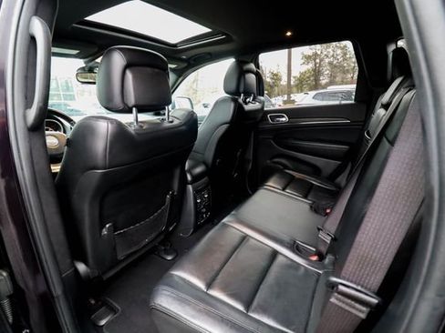 Used 2019 Jeep Grand Cherokee Limited image 33