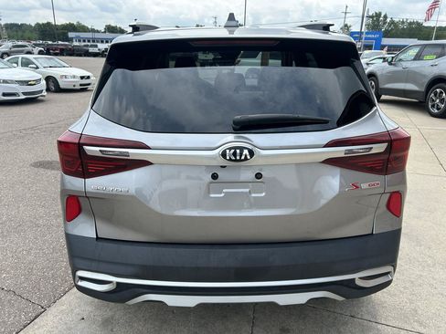 Used 2021 Kia Seltos S AWD/4WD image 6