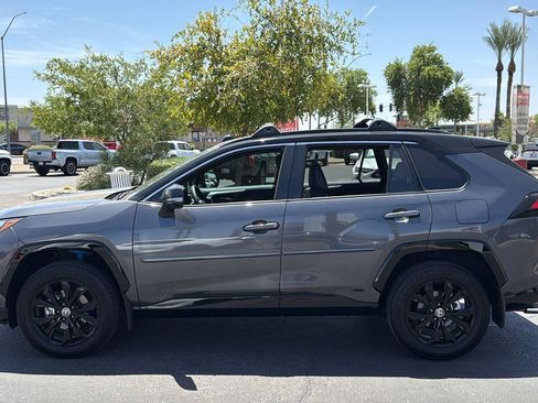 Used 2025 Toyota RAV4 XSE w/ Advanced Technology Package AWD/4WD image 5