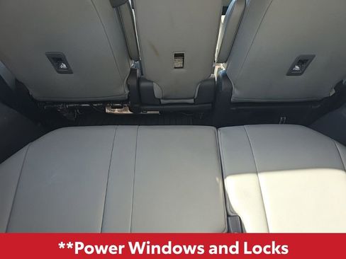 Used 2022 Toyota Sienna XLE image 15