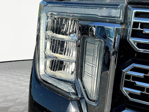 Used 2020 GMC Sierra 2500 Denali w/ Denali Ultimate Package AWD/4WD image 33